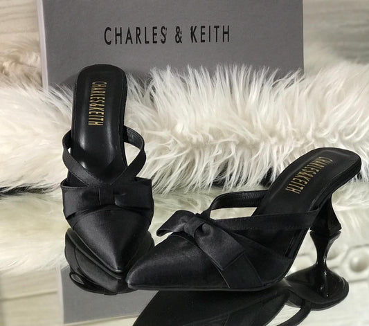 CHARLES & KEITH  Heels 👠