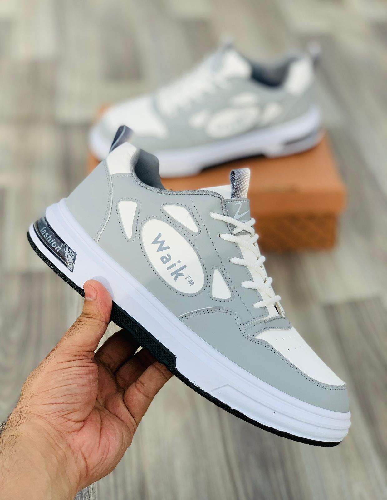 NEW WALK  SHOES FOR MEN